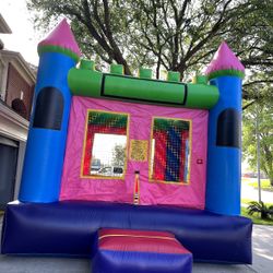 Bouncy House 