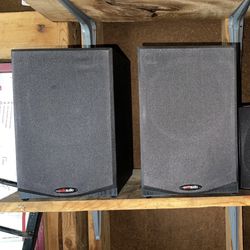 Polk Audio Bookshelf Speakers Model R150 Rectangular with 5-1/4" Driver Paired