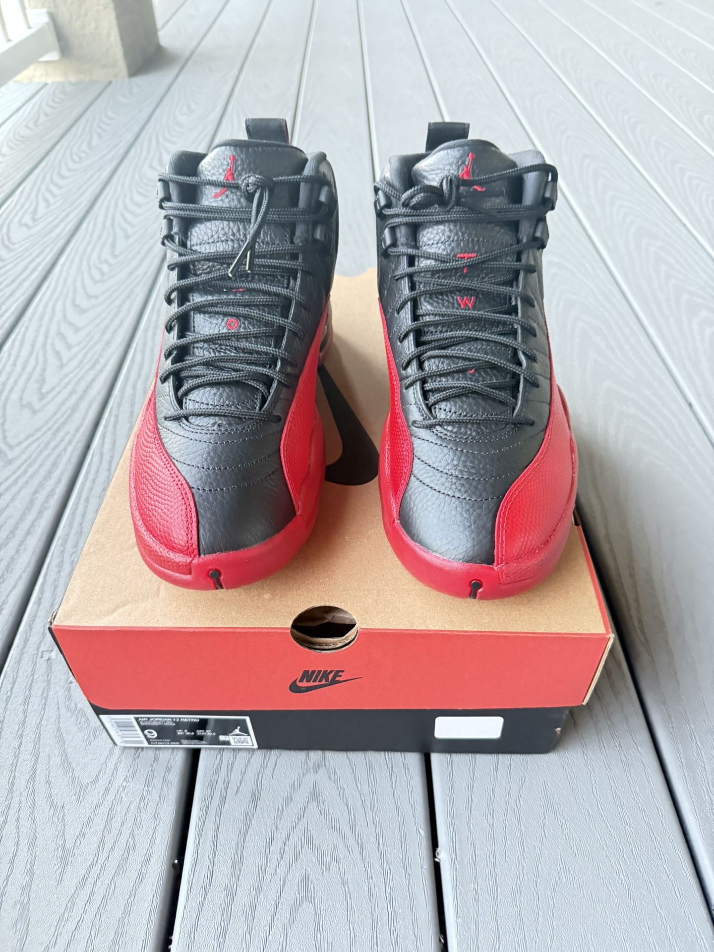 Retro Jordan 12 Blk Red Size 9 Brand New 100% Authentic