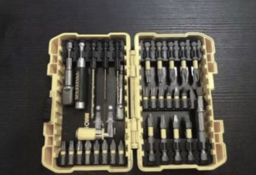 Screwdriver Bit Set DEWALT 30 PIECE Maxfit Drill Driver Bits
