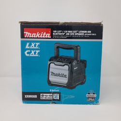 Makita XRM08B Jobsite Bluetooth Radio – NEW | 18V LXT / 12V CXT TOOL ONLY