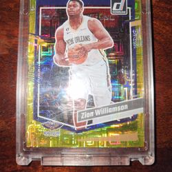 Zion Williamson Donruss Gold /10