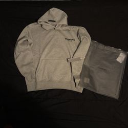 Dark Oatmeal essentials Sets 🔥✅(S,M)