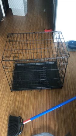 Dog crate