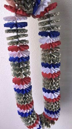 Graduation money leis