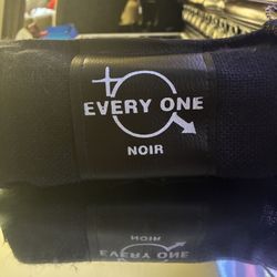 Every One Noir