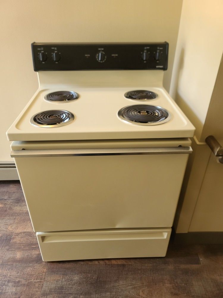 Stove / Oven