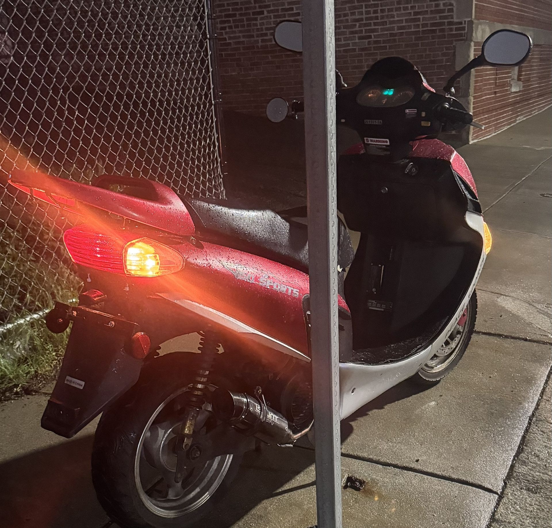 150cc Moped