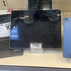 iPad Air (7th Generation)