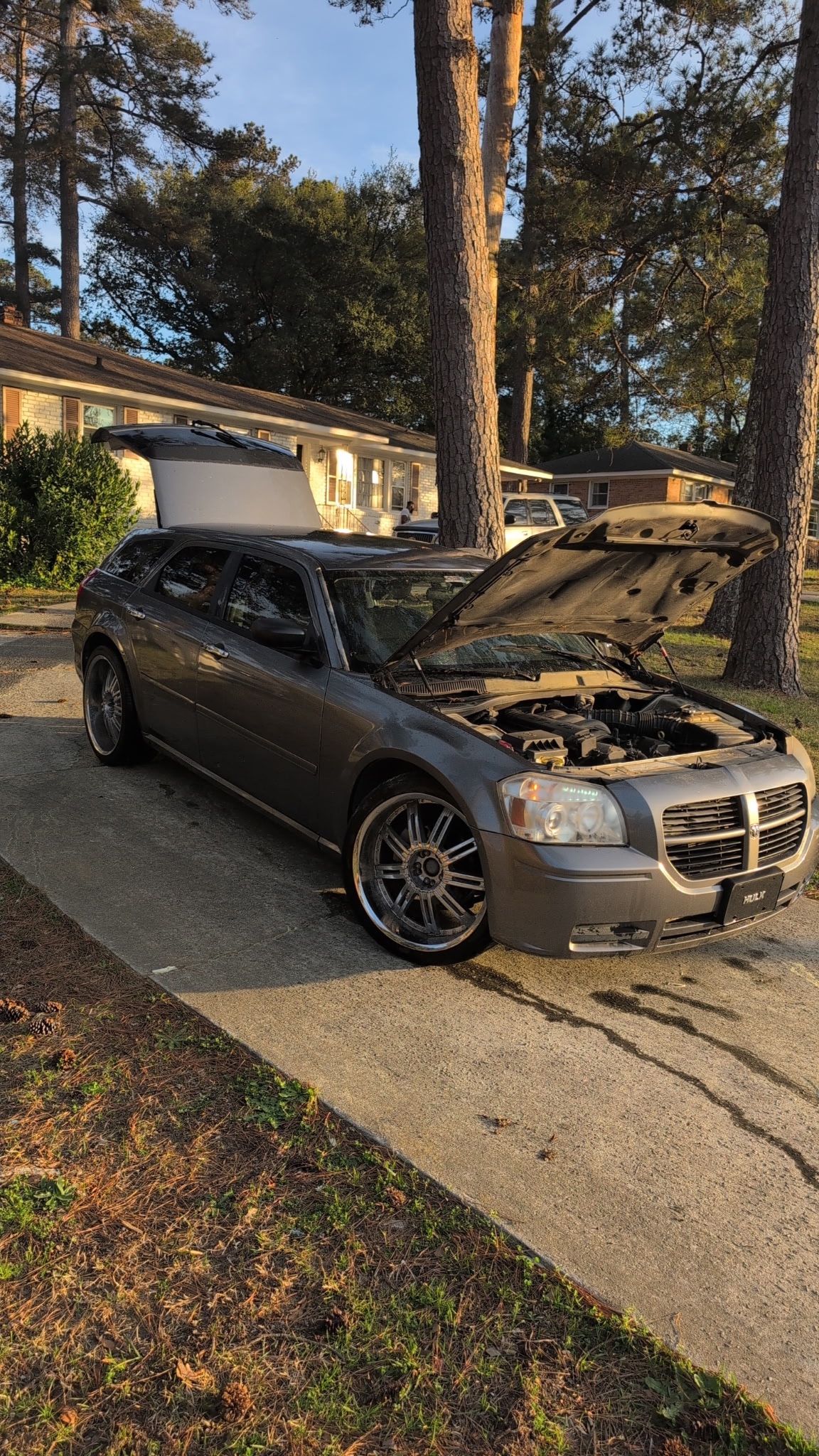 2005 Dodge Magnum