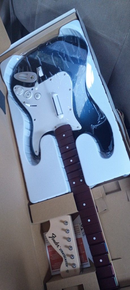 "Rock Band 4" Fender Guitar 🎸