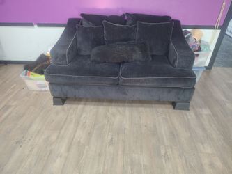 2 Sofa and 3tables