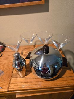 Vintage Retro Barware Set – West Bend Penguin Ice Bucket, Ketel One Shaker + 4 Martini Glasses