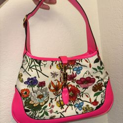 Gucci Jackie Hobo Flora Canvas with Leather Medium Pink