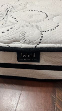Ashley Hybrid Mattress Queen Size