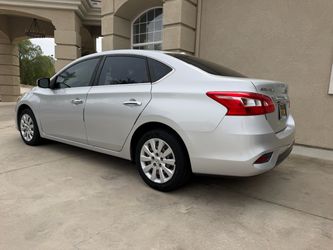2018 NISSAN SENTRA SV