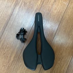 Giant Approach Bike Seat Saddle 