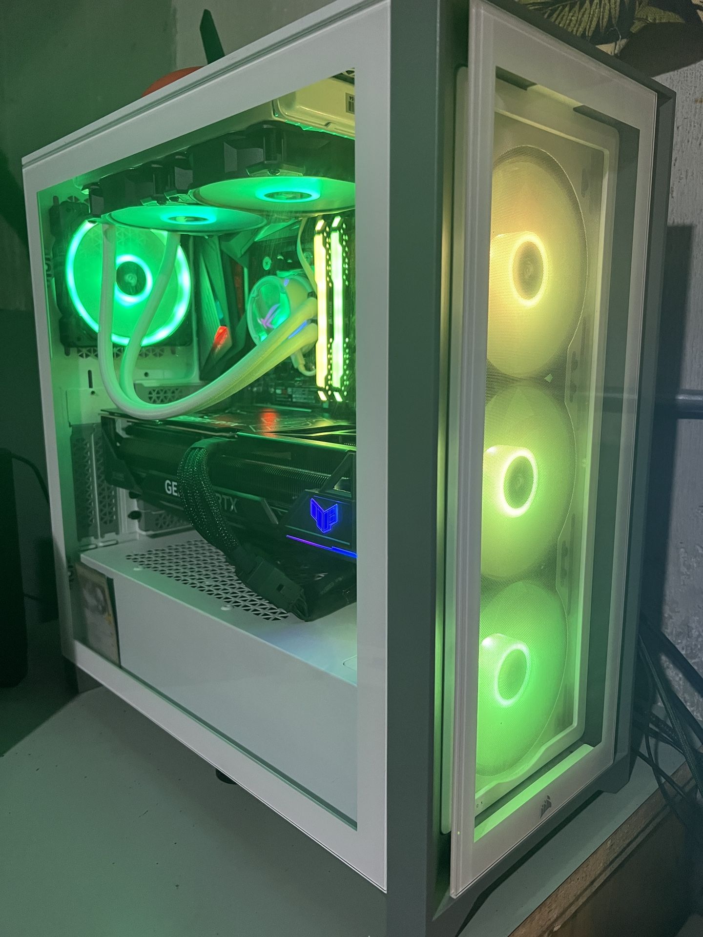 Corsair 4000X RGB Gaming PC. for Sale in Naugatuck, CT OfferUp