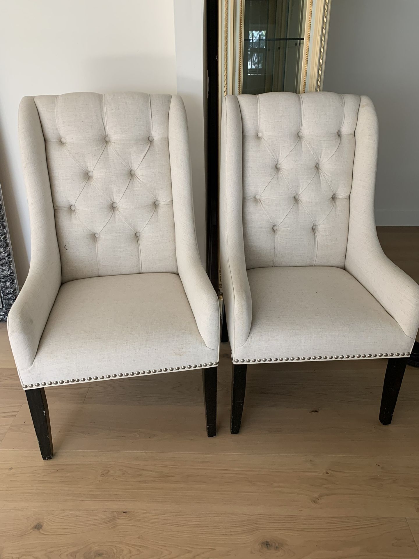 Set Of 2 Upholster Chairs