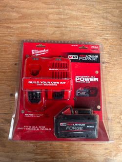 Milwaukee battery set Battery  8.0 and charger