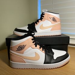 Air Jordan 1 Mid White/Arctic Orange-Black - Size 10.5