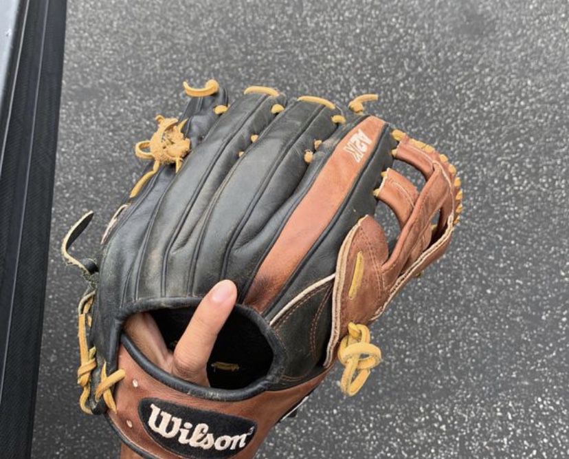 Wilson A2K baseball/softball glove!