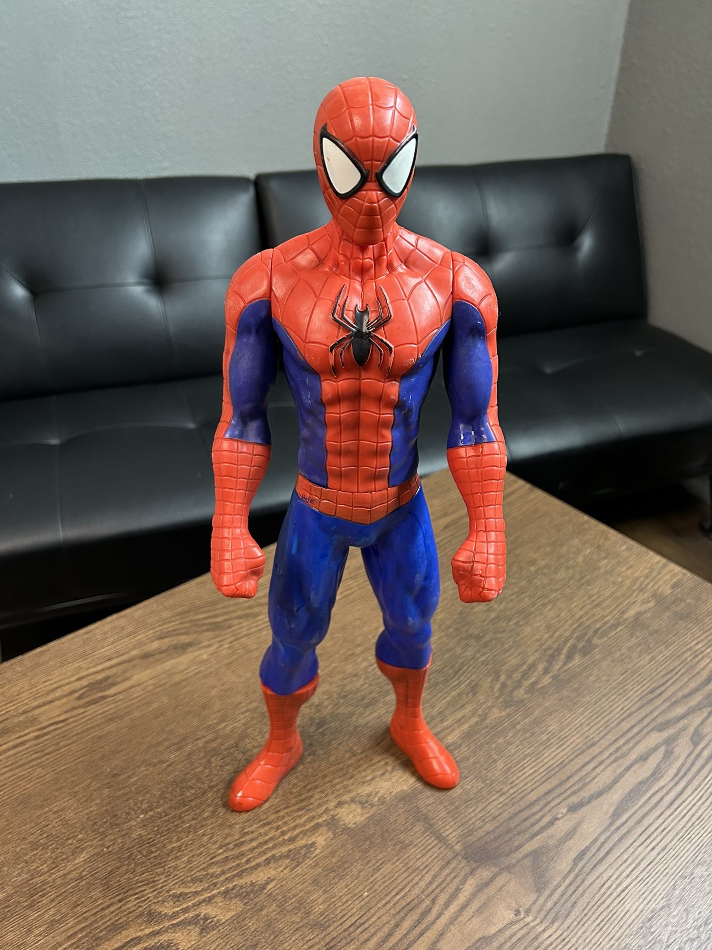 SpiderMan 20 Inch Movable Action Figure Hasbro
