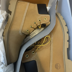 Youth Timberlands 6 youth woman’s 7