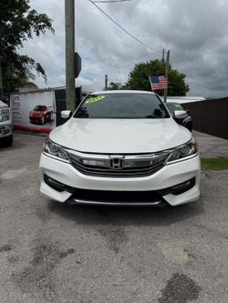 2017 Honda Sport