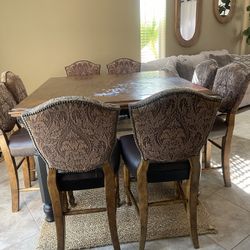 Dining Room Table 