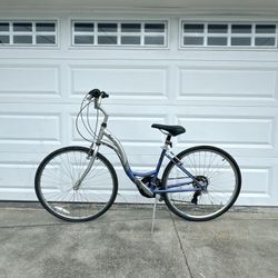 KHS Manhattan Comfort Bike - Medium - Ready to Ride