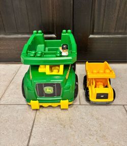Mega Bloks Trucks (2)