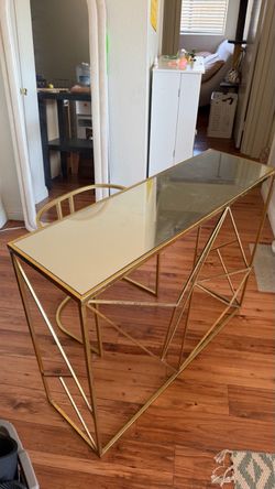 Gold pink mirrors desk vanity hallway table