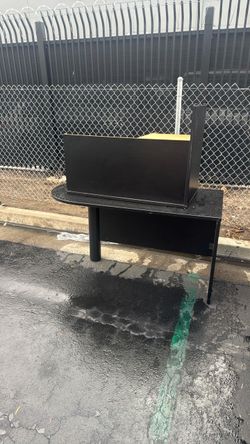 Free Table