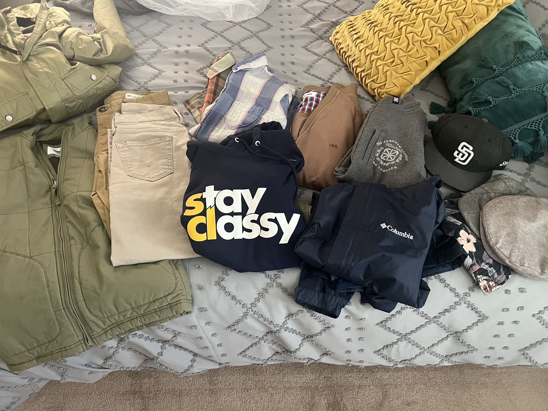 Clothes And Shoes Lot Nike, Vans, Columbia, Obey