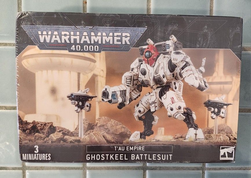 Warhammer 40K Tau Empire: Ghostkeel Battlesuit