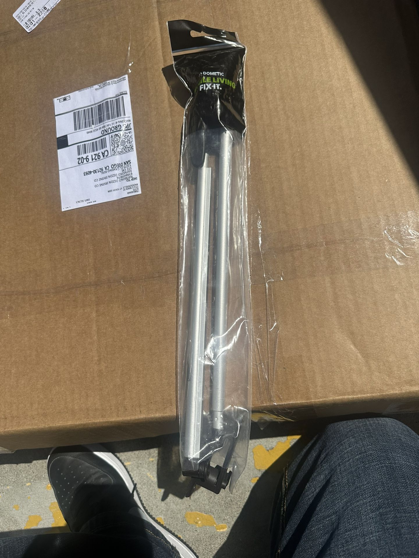 Dometic Sietz Window Arm Strut 600mm S4/S5 (contact info removed)4