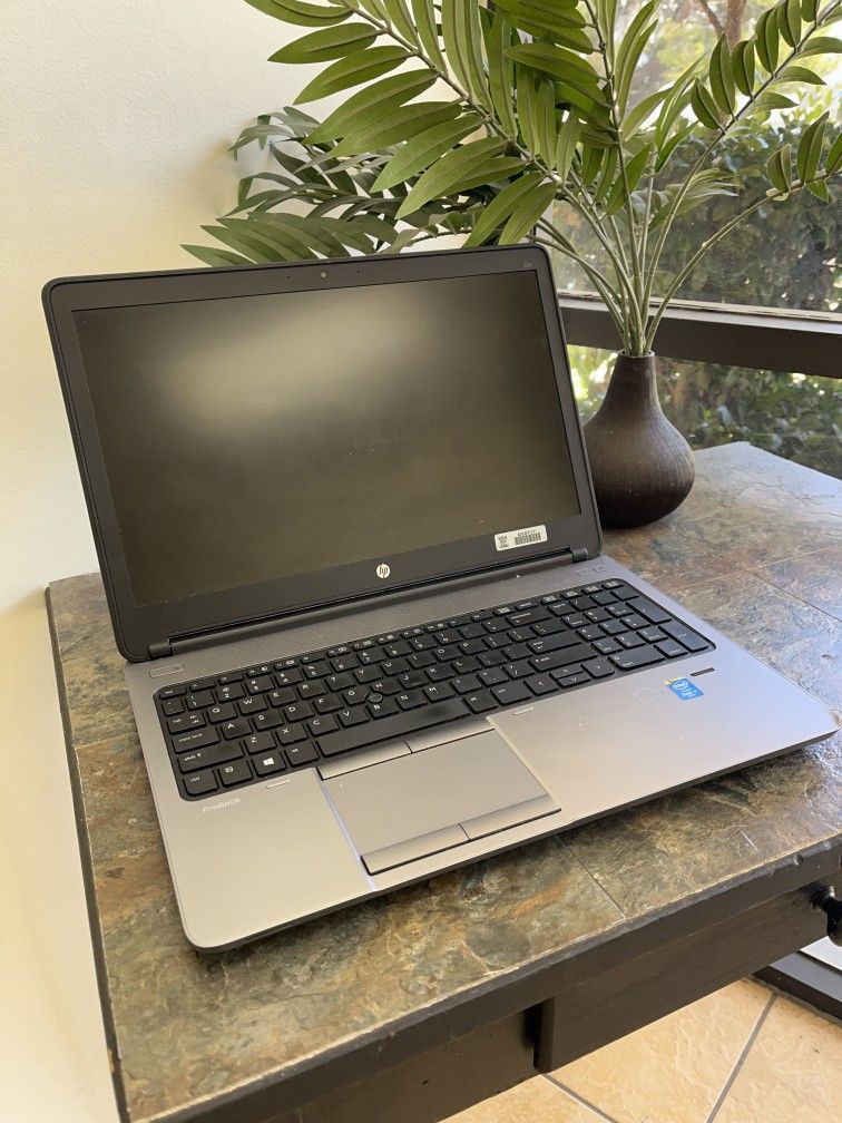 Laptops HP Probook Intel i7 8GB 500GBs