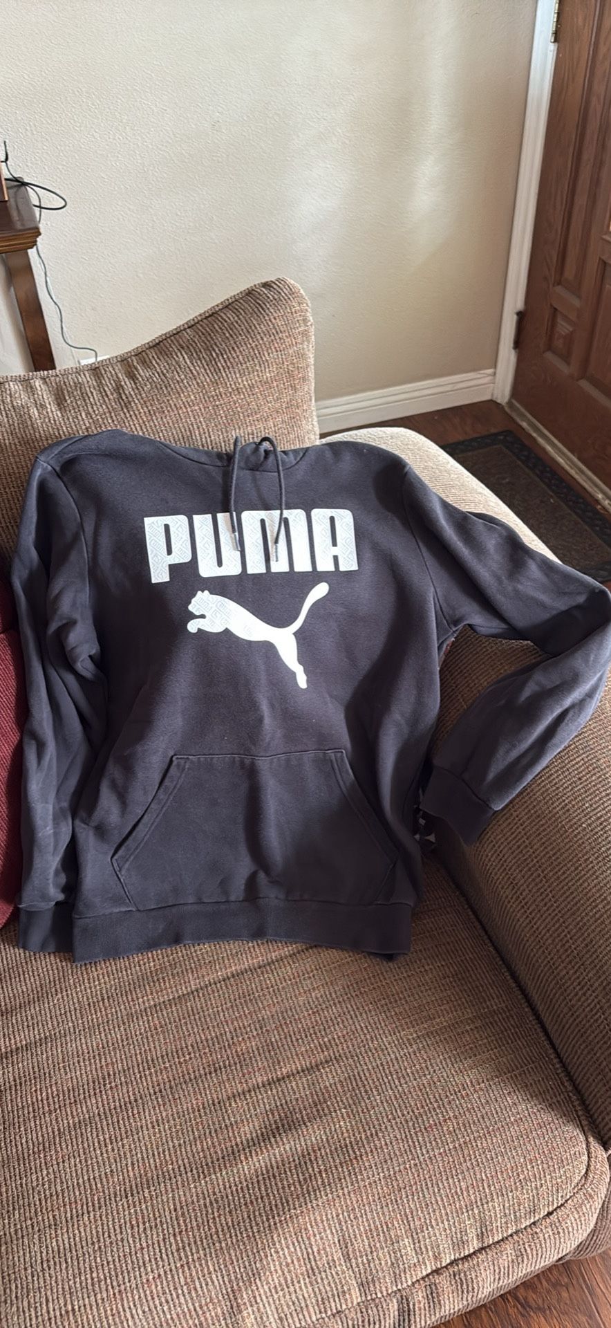 Puma Men’s Sweater Small 