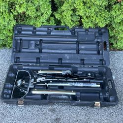 Crain 499 Double Case Carpet Stretcher