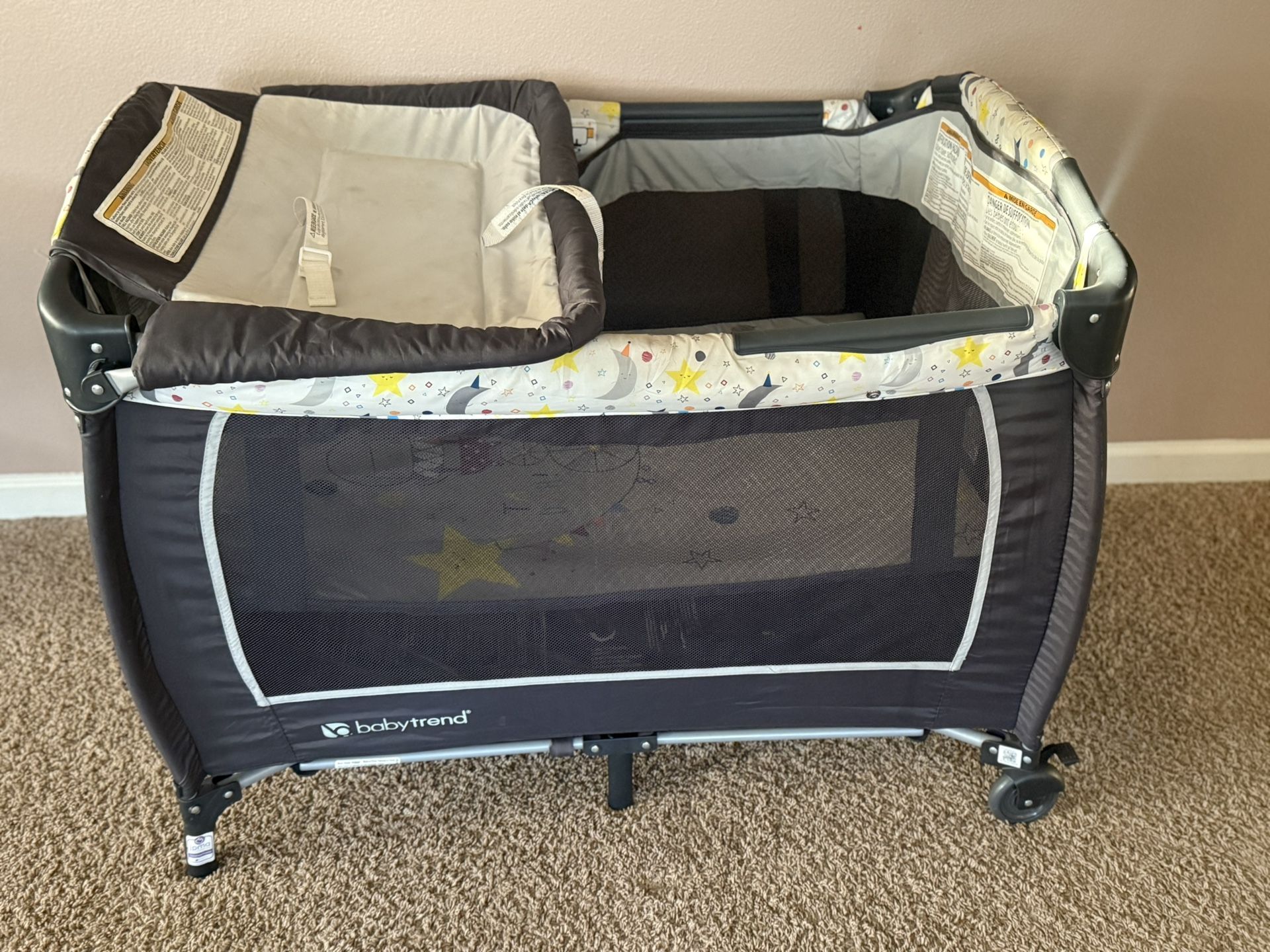 Baby Trend Play Pen