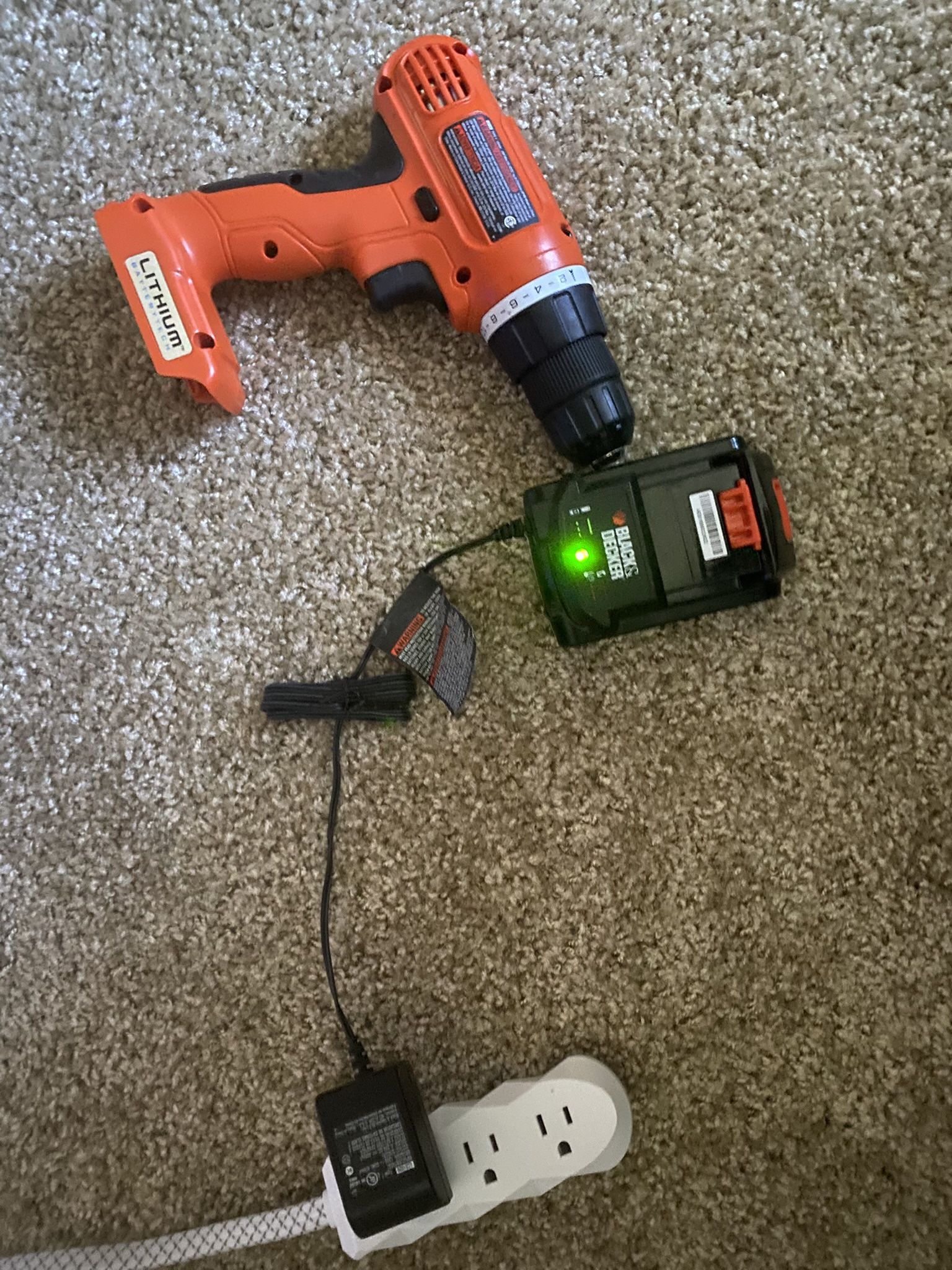Black & Decker 20v Drill And Battery