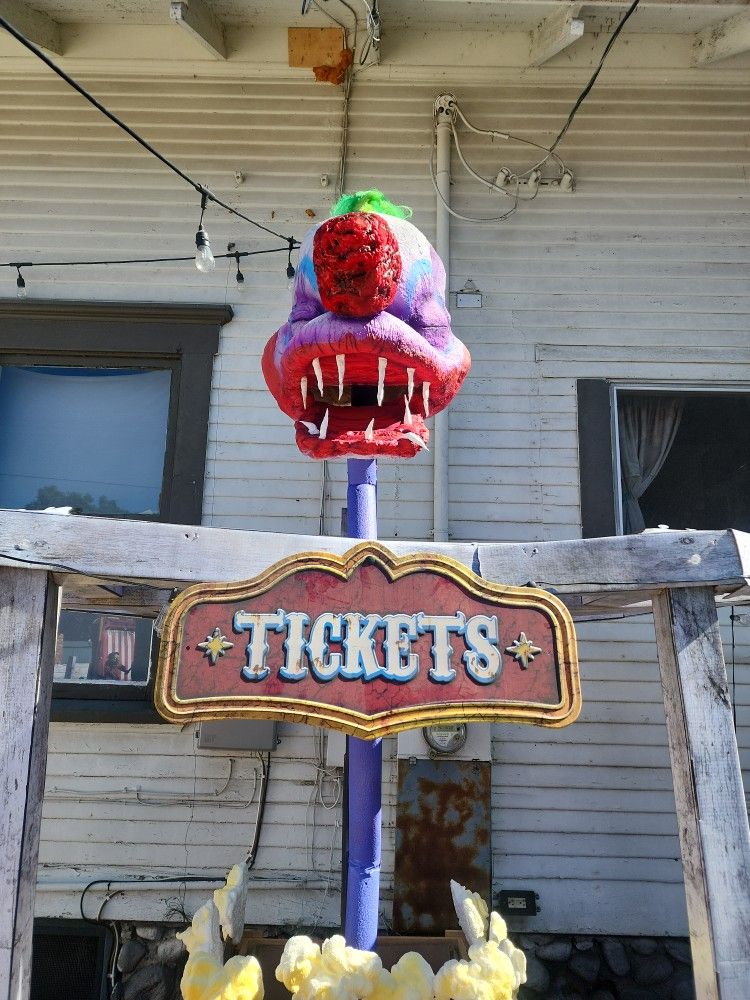 Killer Klowns Character