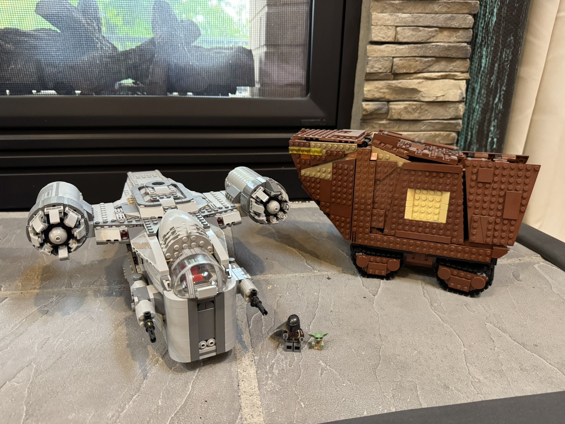 Razor Crest And Sand Crawler Lego Sets