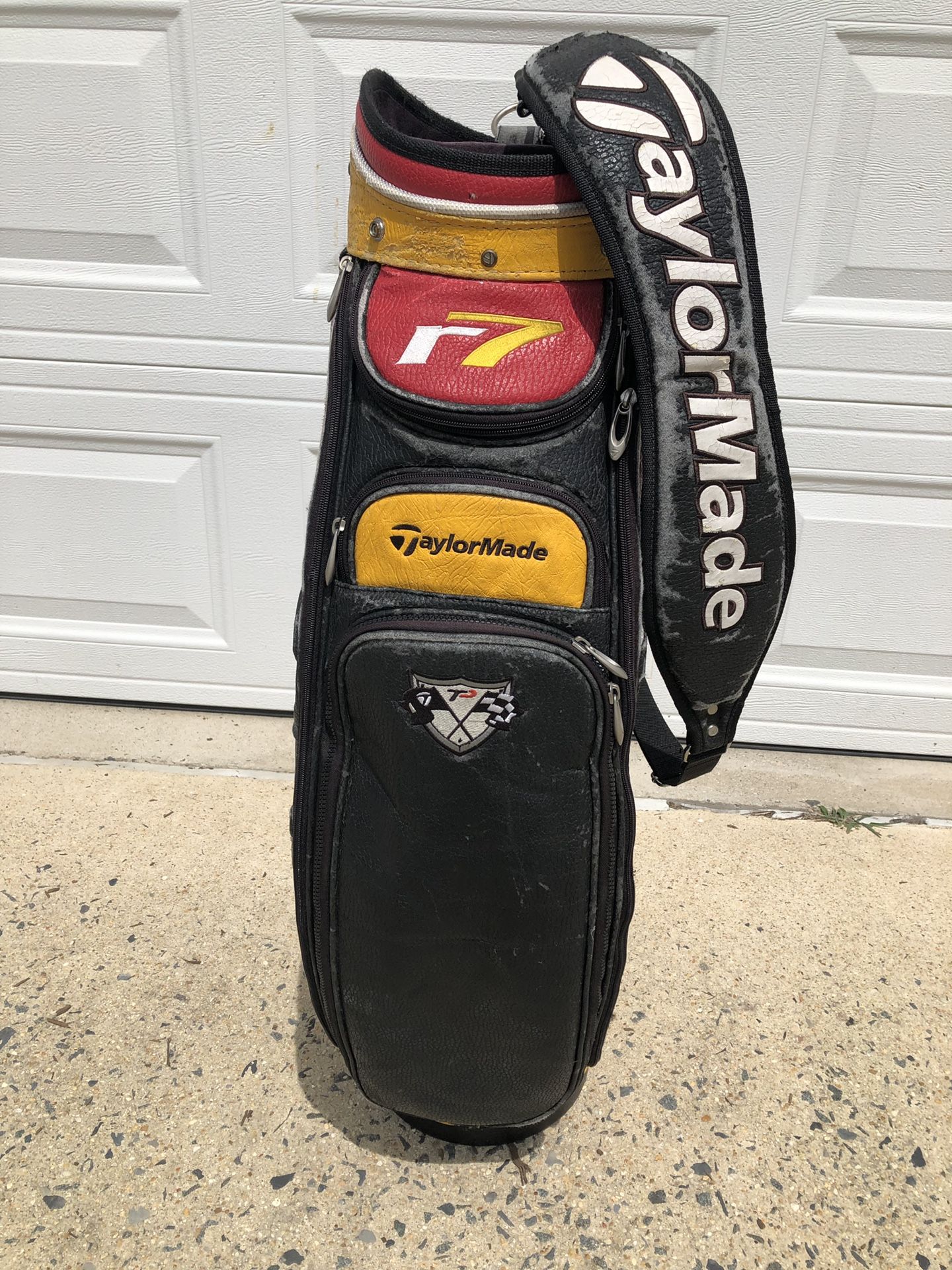 Taylormade R7 Hundred Series Tour Preferred Golf Cart Bag Professional Caddy Bag