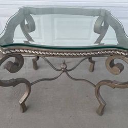 Heavy Duty End Table with Thick Tempered Glass Top 