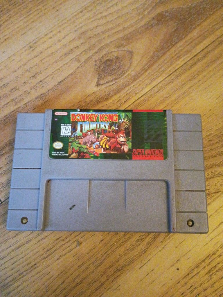 Super Nintendo Game Donkey Kong Country