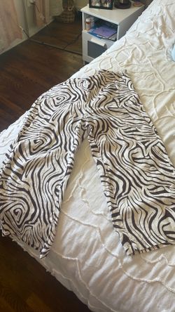 Women’s Linen Cream/Brown wide leg pants