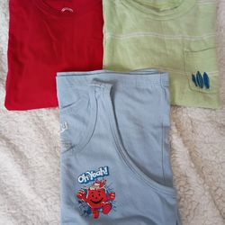 Boy's Shirts Size Small 6/7 