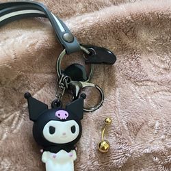 chain and belly Button Peircing 